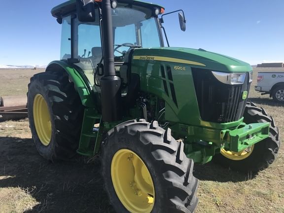 2020 John Deere 6120E Image