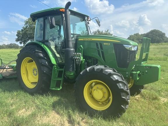 Image of John Deere 6120E equipment image 1