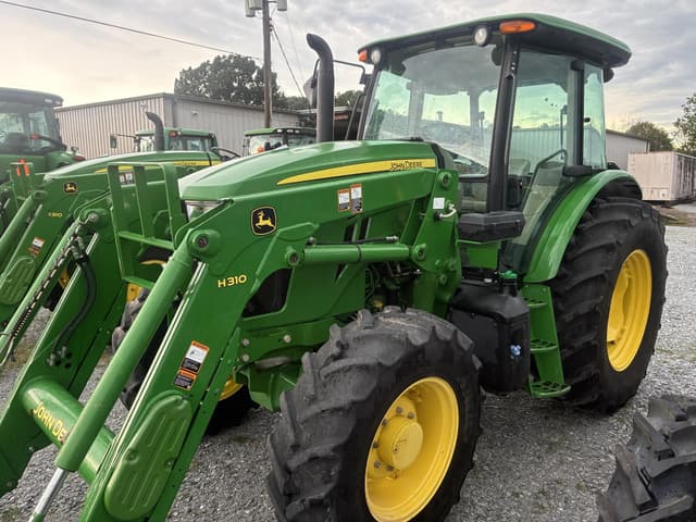 Image of John Deere 6120E equipment image 3