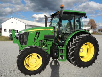 Main image John Deere 6120E