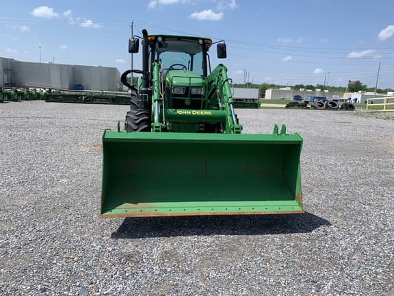 Image of John Deere 6120E equipment image 1