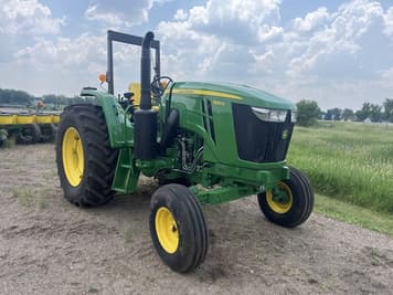Main image John Deere 6120E