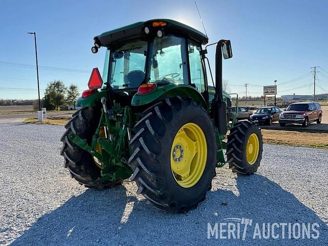 Image of John Deere 6120E equipment image 4