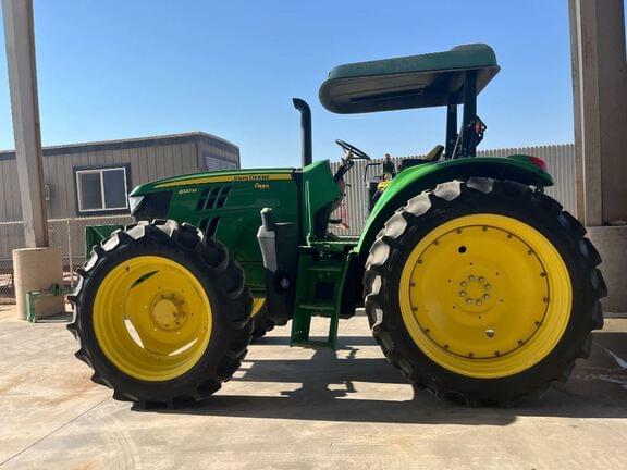 Image of John Deere 6120M equipment image 1