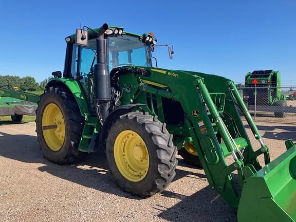 Image of John Deere 6120M equipment image 2