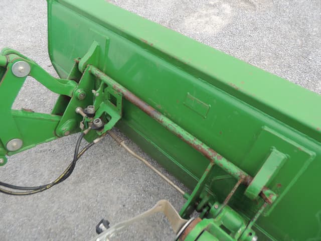 Image of John Deere 6120M equipment image 4
