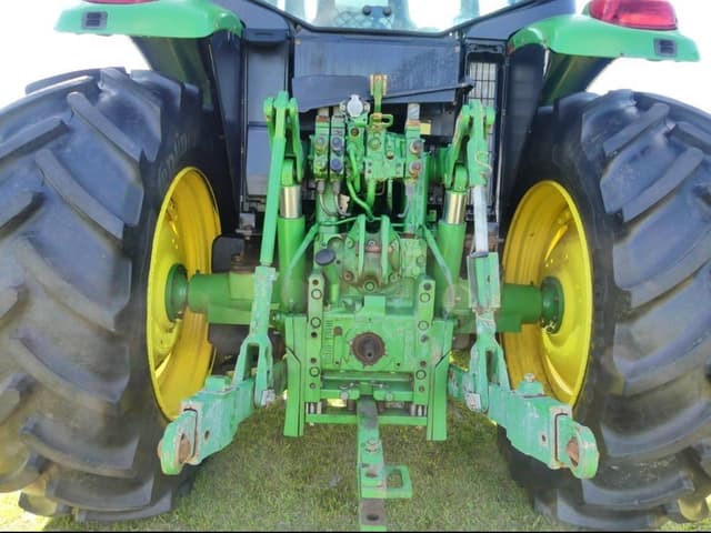 Image of John Deere 6120M equipment image 4