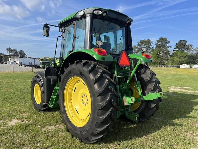 Image of John Deere 6120M equipment image 1