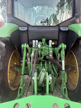 Image of John Deere 6120M equipment image 1