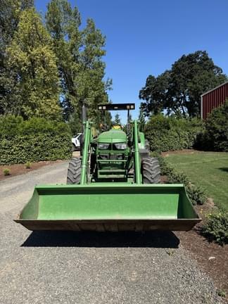 Image of John Deere 6120M equipment image 3