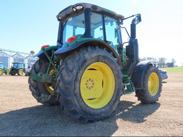 Image of John Deere 6120M equipment image 3