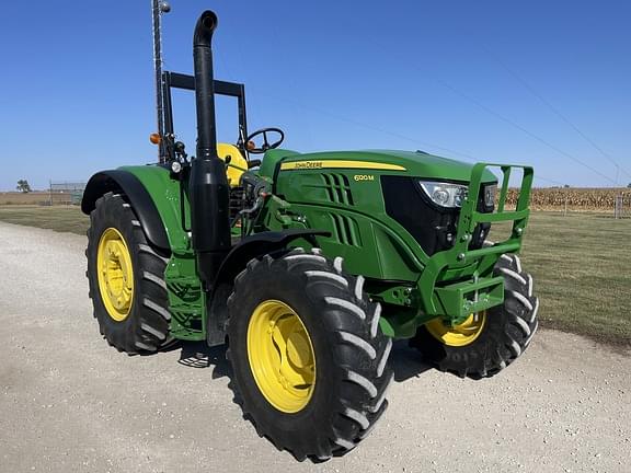 Image of John Deere 6120M equipment image 2