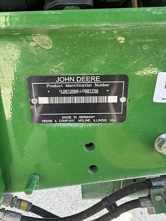 Image of John Deere 6120M equipment image 3