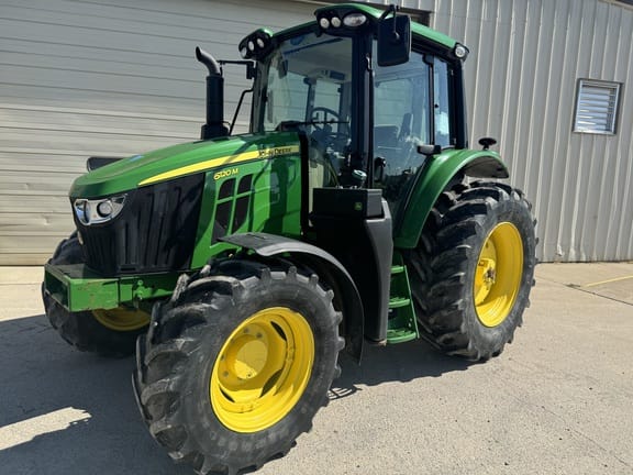 2020 John Deere 6120M Equipment Image0