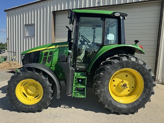 Image of John Deere 6120M equipment image 1