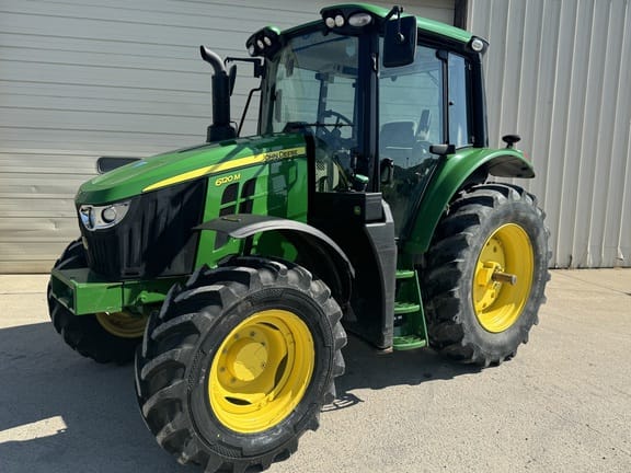 2020 John Deere 6120M Equipment Image0