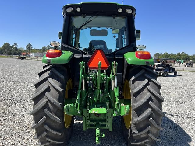 Image of John Deere 6120M equipment image 3