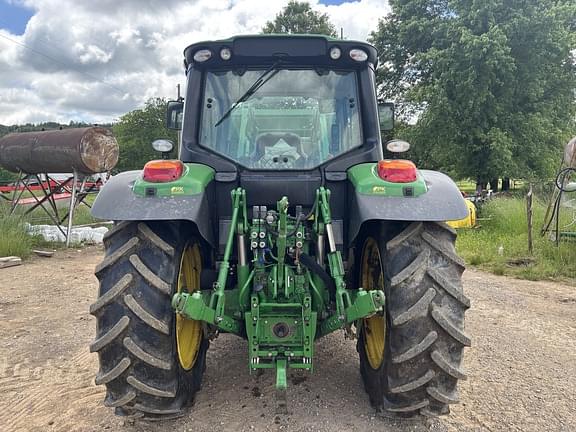 Image of John Deere 6120M equipment image 2