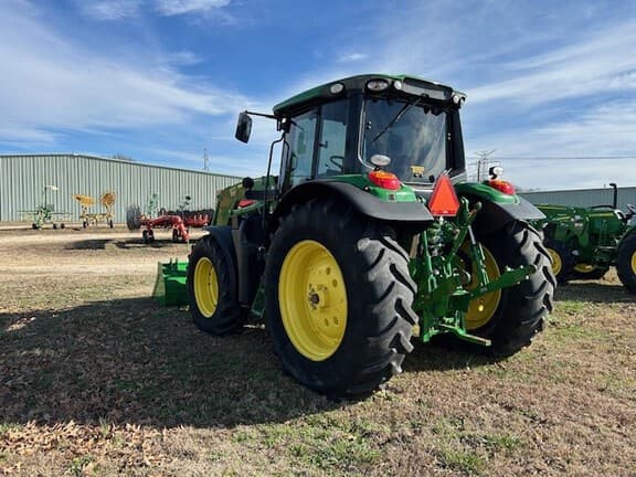 Image of John Deere 6120M equipment image 4