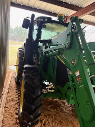 Image of John Deere 6120M equipment image 4