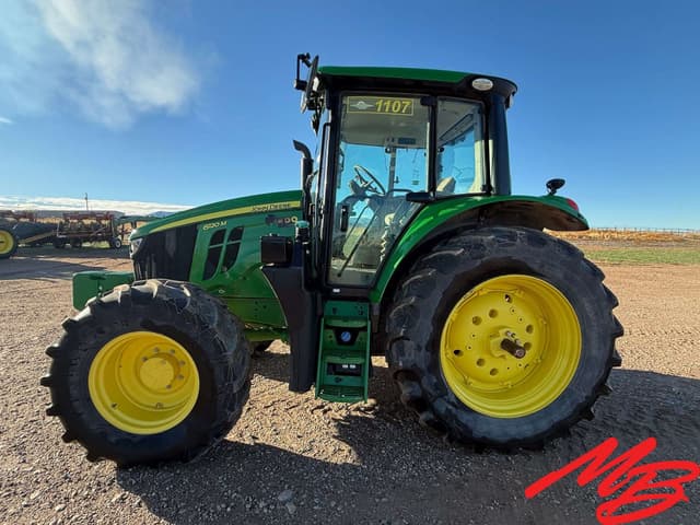 Image of John Deere 6120M equipment image 1