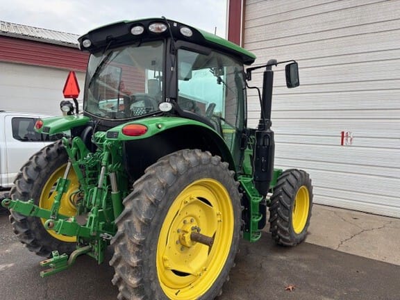 2020 John Deere 6120R Equipment Image0