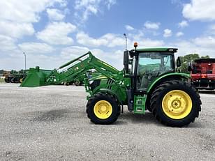 Main image John Deere 6120R 1