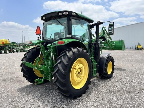 Image of John Deere 6120R equipment image 4