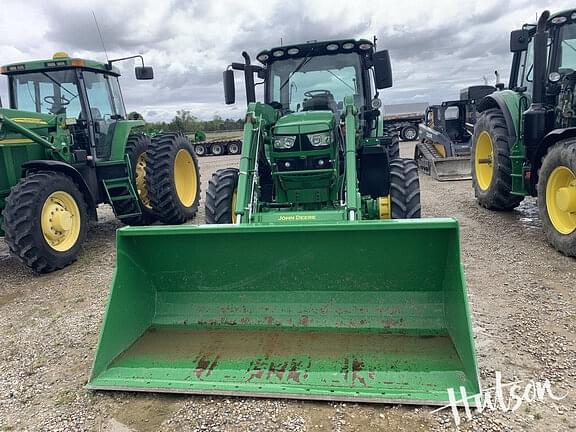 Image of John Deere 6130R equipment image 2