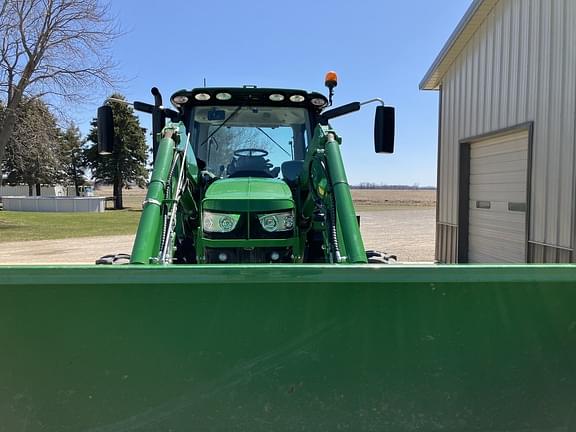 Image of John Deere 6130R equipment image 2