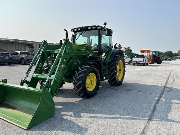 Image of John Deere 6130R equipment image 1