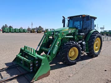 Main image John Deere 6135E