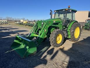 Main image John Deere 6135E 0