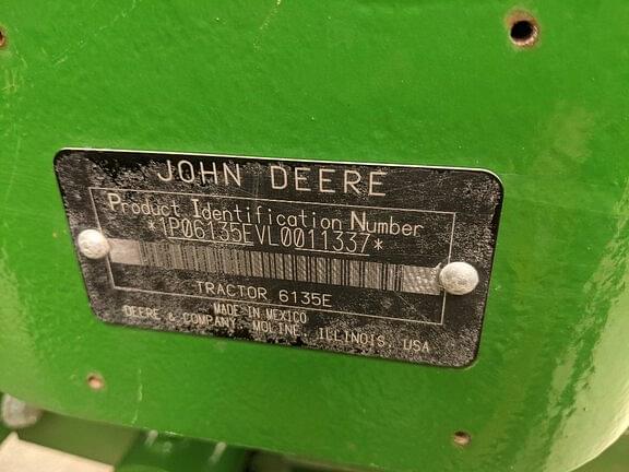 Image of John Deere 6135E equipment image 1