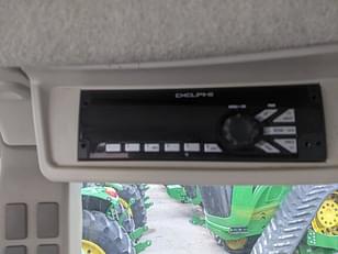 Main image John Deere 6135E 27