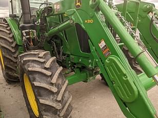 Main image John Deere 6135E 7