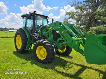 Main image John Deere 6135E