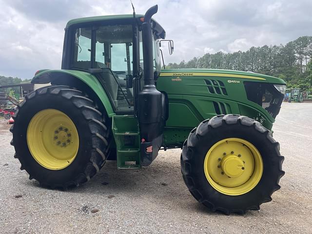Image of John Deere 6145M equipment image 4