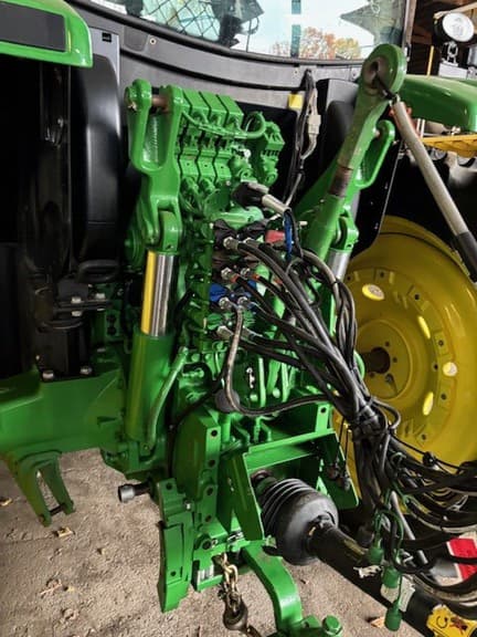Image of John Deere 6145R equipment image 2