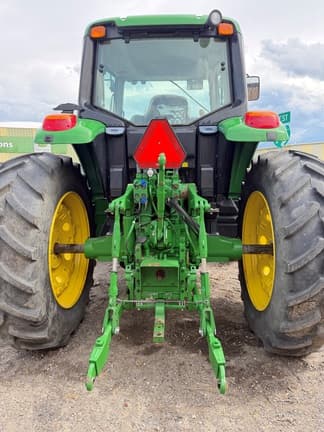 Image of John Deere 6155M equipment image 3