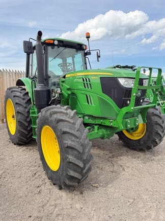 Image of John Deere 6155M equipment image 1