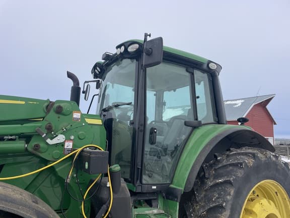 Image of John Deere 6155M equipment image 2