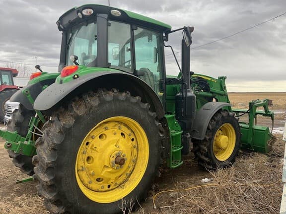 Image of John Deere 6155M equipment image 2