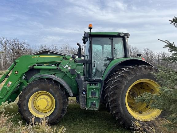Image of John Deere 6155M equipment image 2
