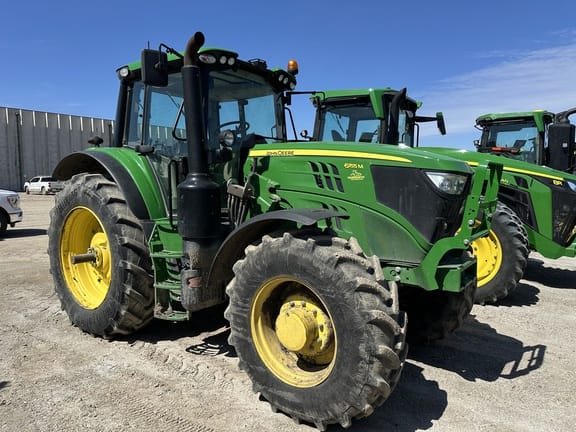 2020 John Deere 6155M Equipment Image0