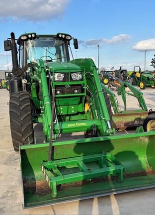 Image of John Deere 6155M equipment image 3