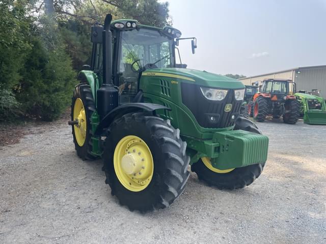 Image of John Deere 6155M equipment image 3