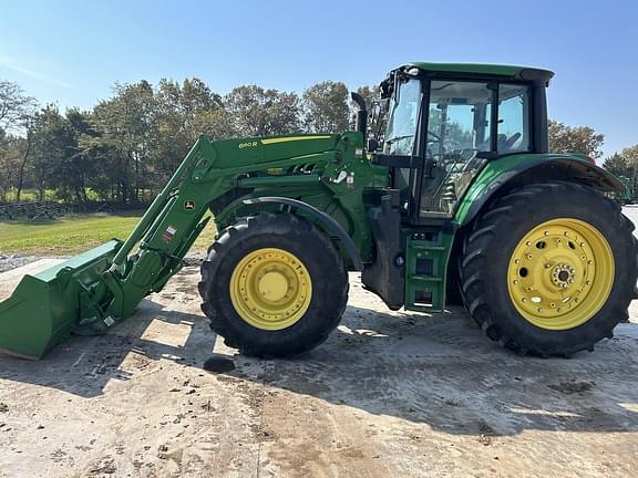 Image of John Deere 6155M equipment image 1