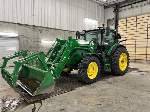 2020 John Deere 6155R Equipment Image0