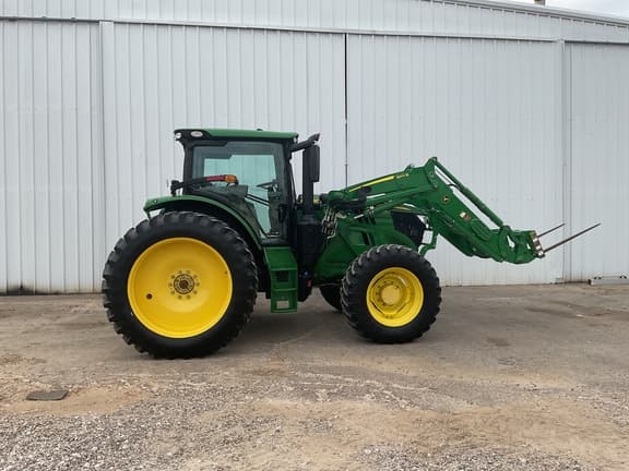 Image of John Deere 6155R equipment image 4
